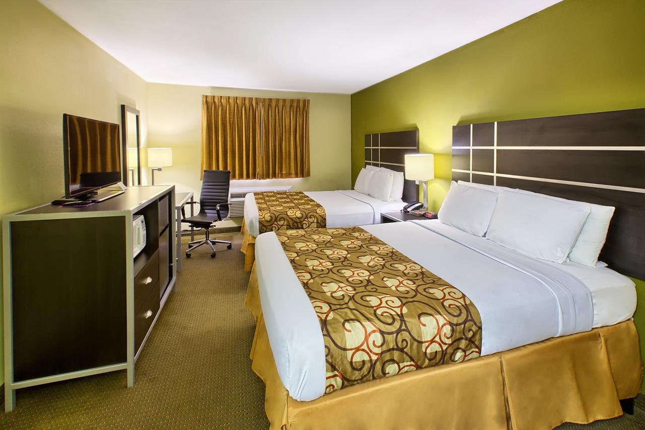 Country Hearth Inn Of Knightdale Esterno foto