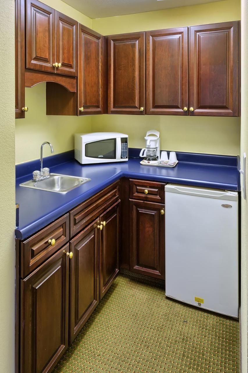 Country Hearth Inn Of Knightdale Esterno foto